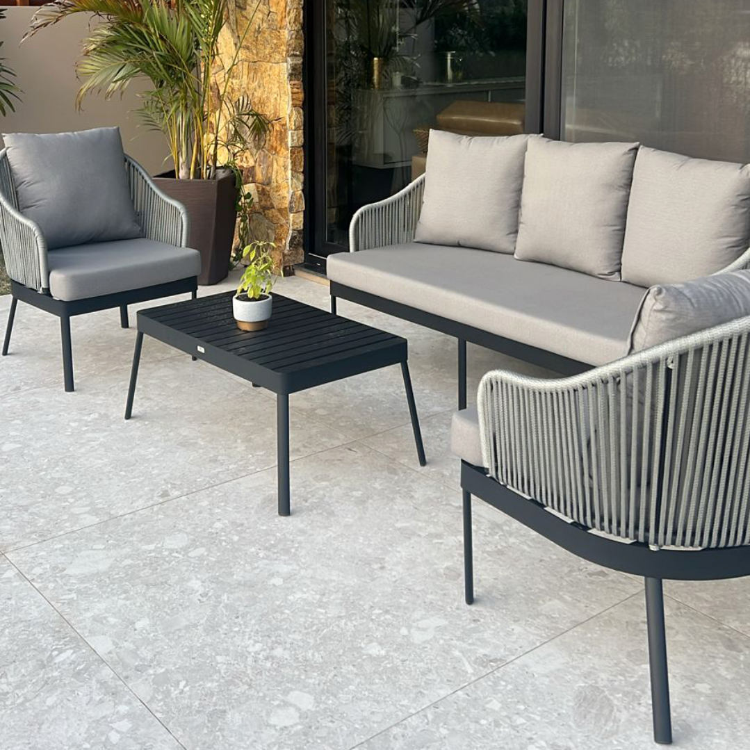 SOFÁ CALIFORNIA EM ALUMINIO E CORDA NÁUTICA