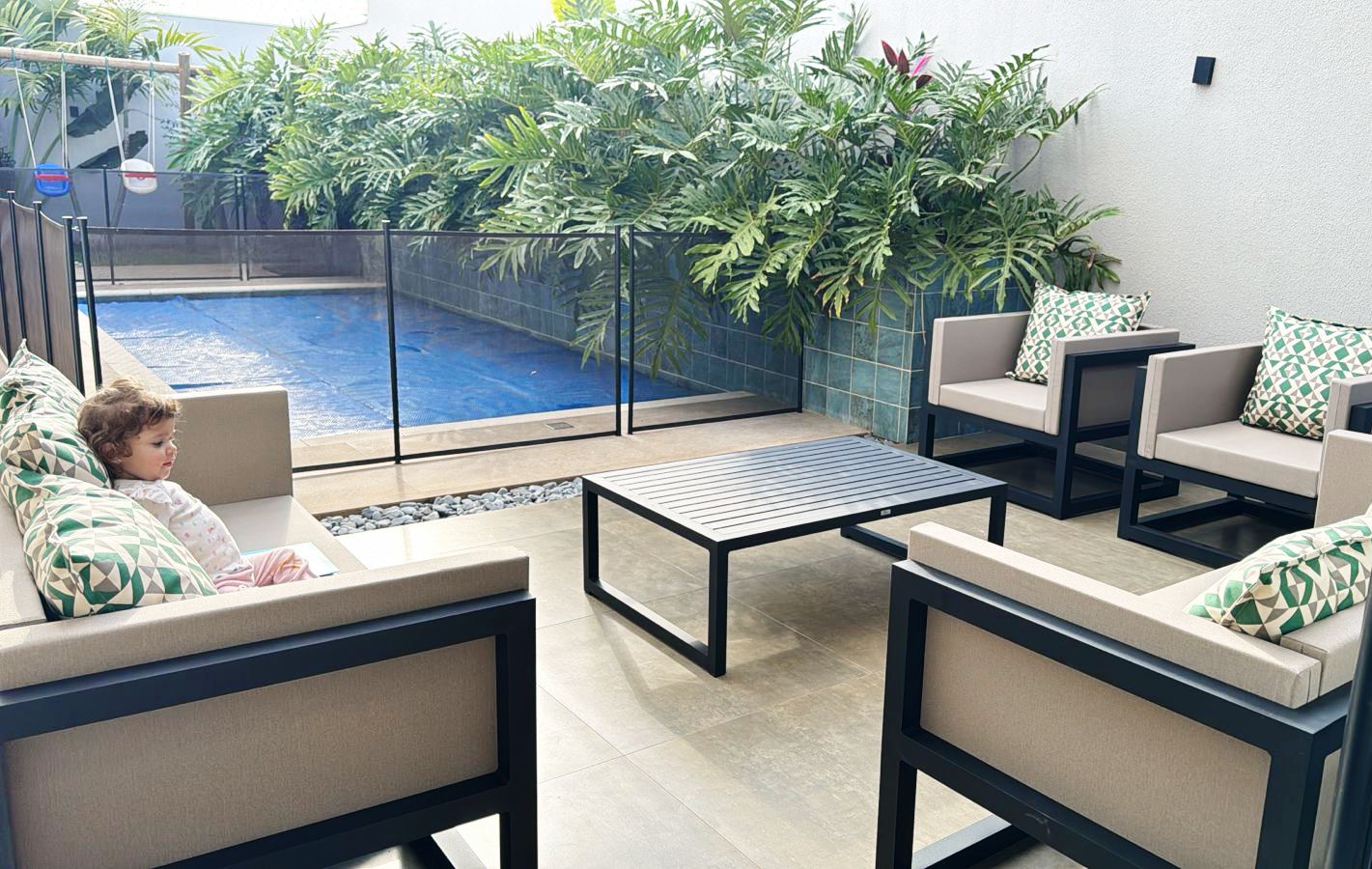 MESA DE CENTRO MYKONOS EM ALUMINIO RIPADO - Imagem 3