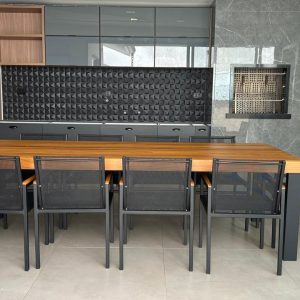 JOGO DE MESA CRETA EM ALUMINIO E MADEIRA CUMARU- 10 LUGARES