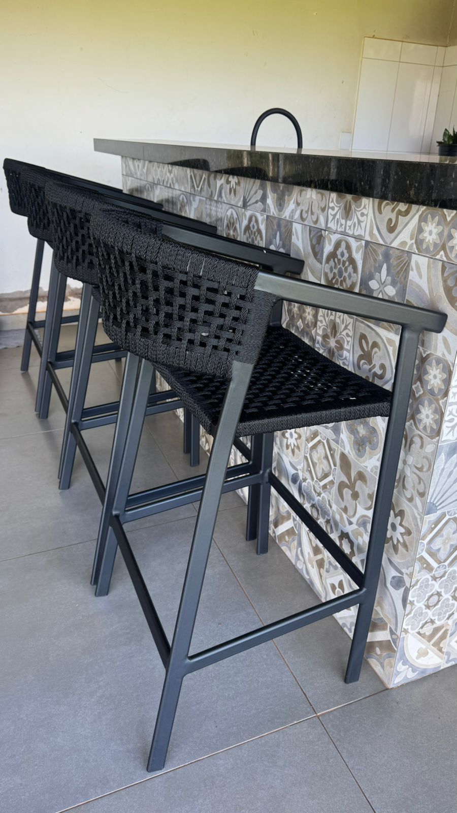 BANQUETA ISTAMBUL EM ALUMINIO E CORDA NAUTICA - Imagem 2